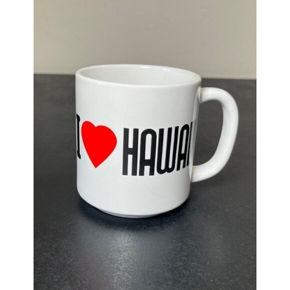 Vintage I Heart Love Hawaii Tea Coffee Cocoa Mug Cup - Picture 1 of 10
